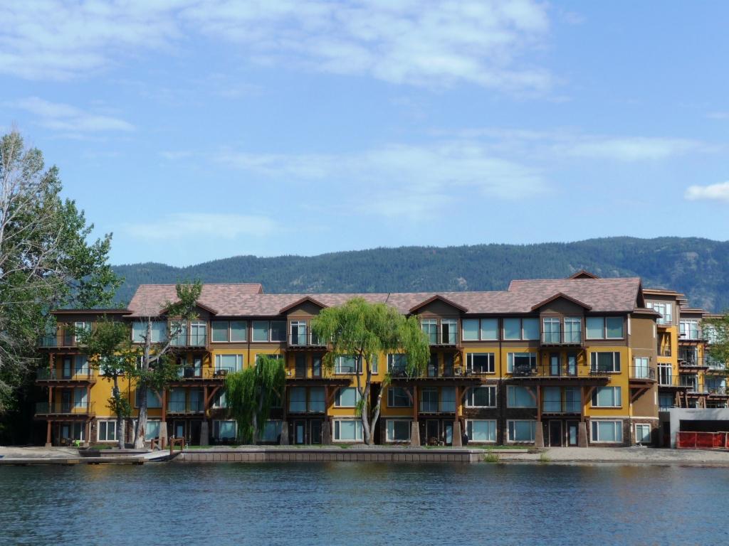 4026 Pritchard Drive 2304 Westbank, BC V4T 1X2,