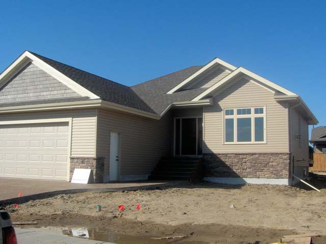 2 Bedroom House  in 5606 24 AVENUE CLOSE CAMROSE, AB &amp;nbsp; T4V 5E7