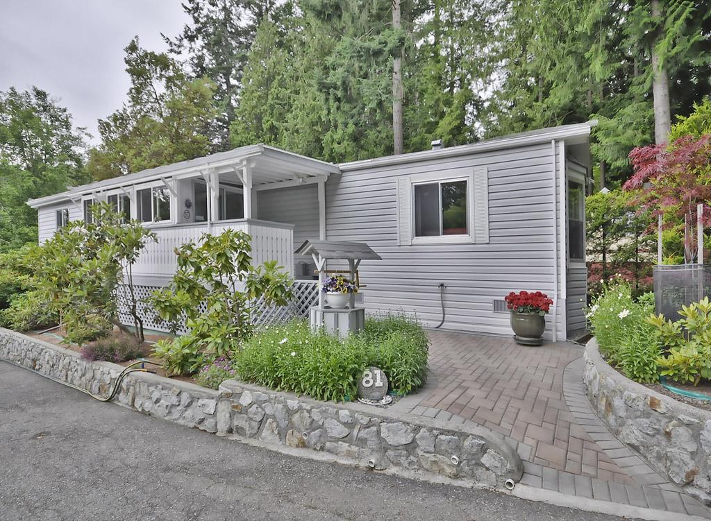 812500 Florence Lake Rd Victoria, BC V9B 4H2,