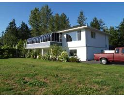 3 Bedroom House  in 395 STATION ROAD FANNY BAY, BC &amp;nbsp; V0R 1W0