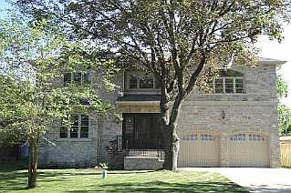 4 Bedroom House  in 42 LARKFIELD DR Toronto, ON &amp;nbsp; M3B 2H1